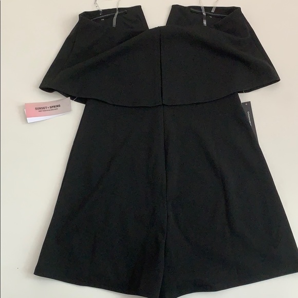 Sunset and Spring Popover Black Strapless Romper - Picture 6 of 6